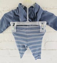 Load image into Gallery viewer, Carter&#39;s Outfit
